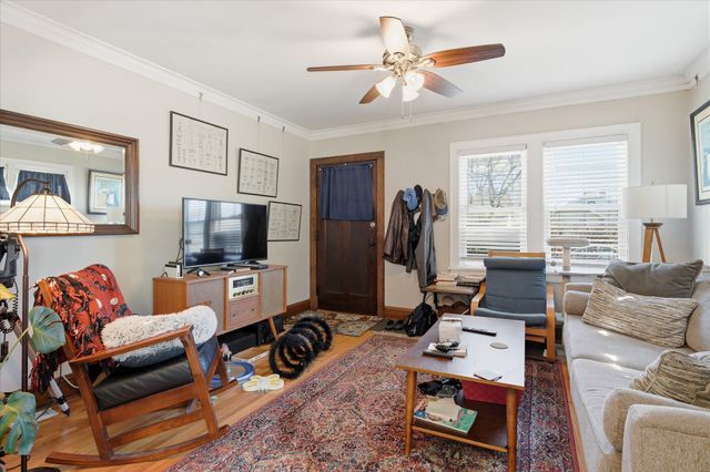 4240 28th Avenue S, Minneapolis, MN 55406