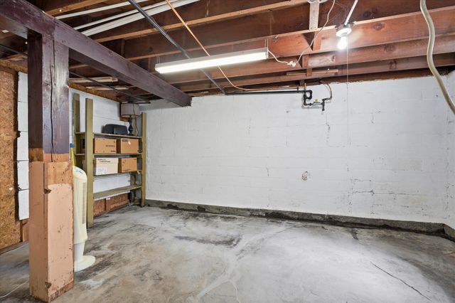 4240 28th Avenue S, Minneapolis, MN 55406