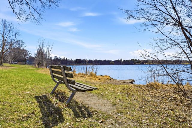 4240 28th Avenue S, Minneapolis, MN 55406