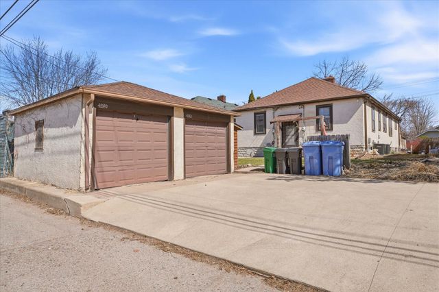 4240 28th Avenue S, Minneapolis, MN 55406