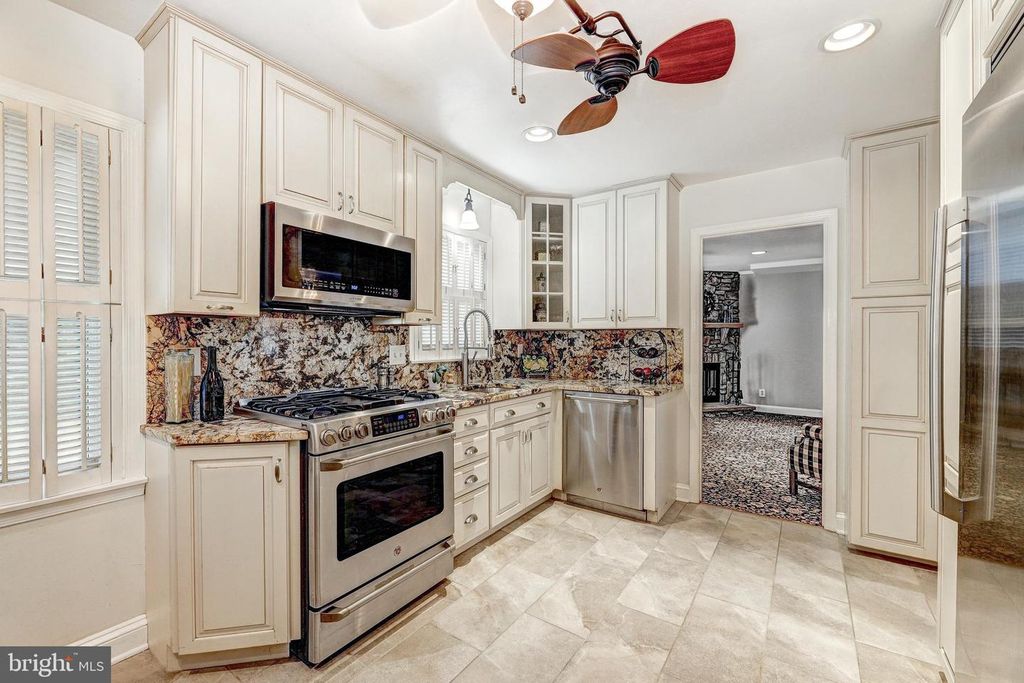 Image 25 of property listing at 718 BEDFORD RD, Bel Air, MD 21014