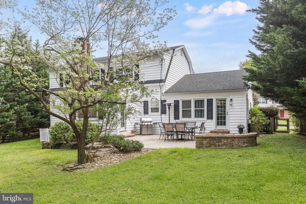 Image 6 of property listing at 718 BEDFORD RD, Bel Air, MD 21014