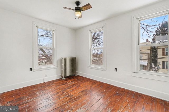 60 S MARKET ST, Elizabethville, PA 17023