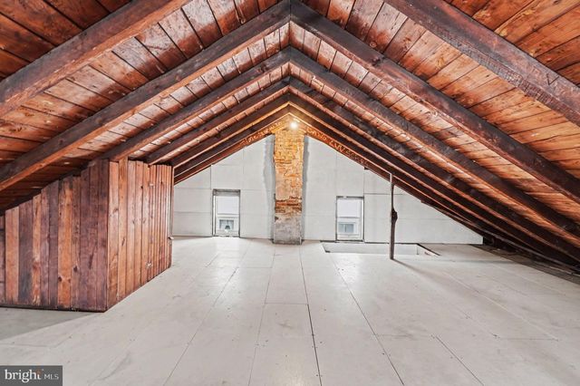 60 S MARKET ST, Elizabethville, PA 17023