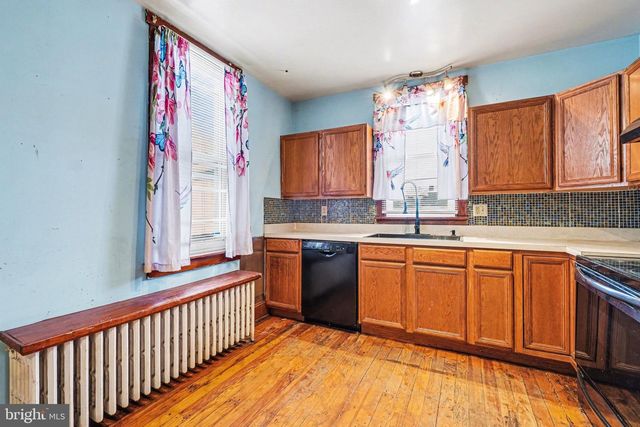 60 S MARKET ST, Elizabethville, PA 17023