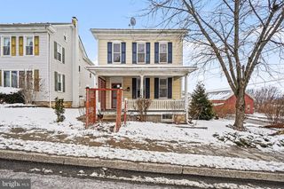 60 S MARKET ST, Elizabethville, PA 17023