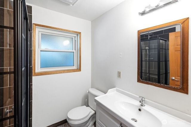 10312 Wallingford Avenue N, Seattle, WA 98133