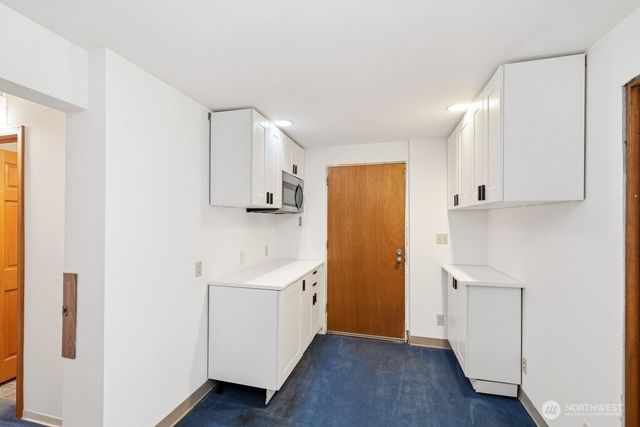 10312 Wallingford Avenue N, Seattle, WA 98133