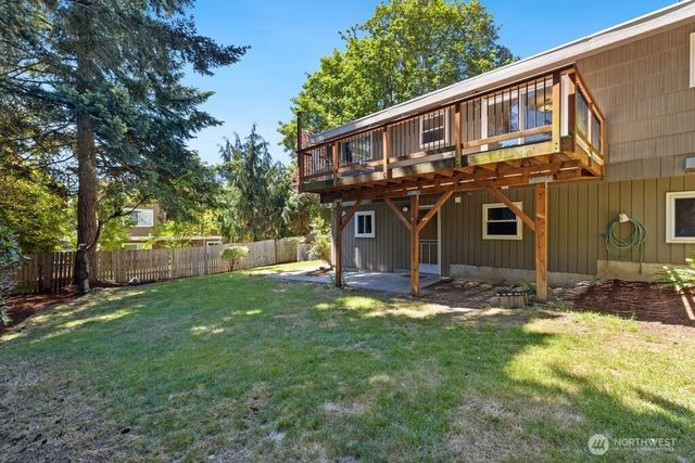 10312 Wallingford Avenue N, Seattle, WA 98133