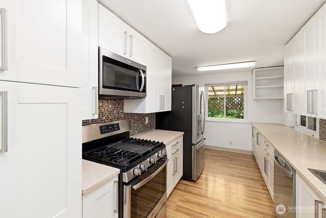 10312 Wallingford Avenue N, Seattle, WA 98133