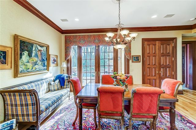 5048 Oak Manor Court, Kettering, OH 45429