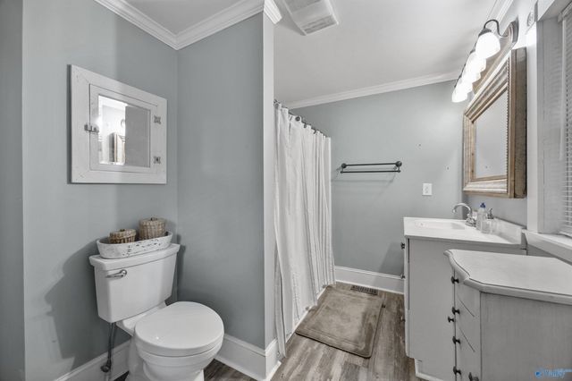 2025 Sewanee Road, Huntsville, AL 35801