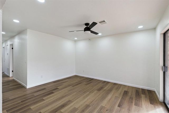 909 Highlander Drive, Moore, OK 73160