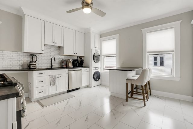 181 Robbins St 4, Waltham, MA 02453