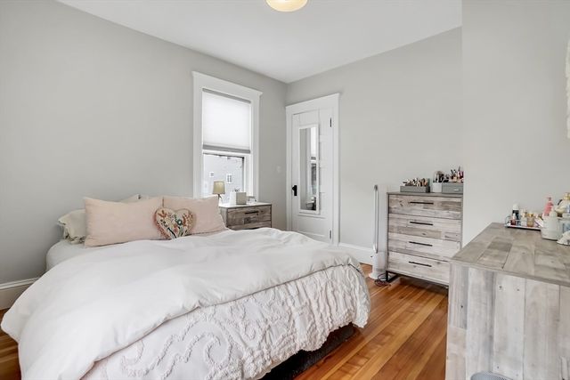 181 Robbins St 4, Waltham, MA 02453