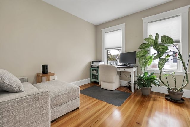 181 Robbins St 4, Waltham, MA 02453