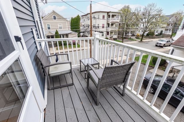 181 Robbins St 4, Waltham, MA 02453