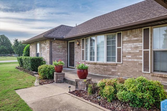 4540 SE 35th Street, Del City, OK 73115