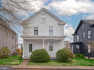 20 MAPLE ST, Milford, NJ 08848