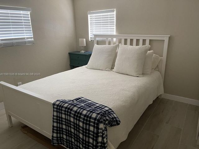 721 Garden State Ln, Key Largo, FL 33037