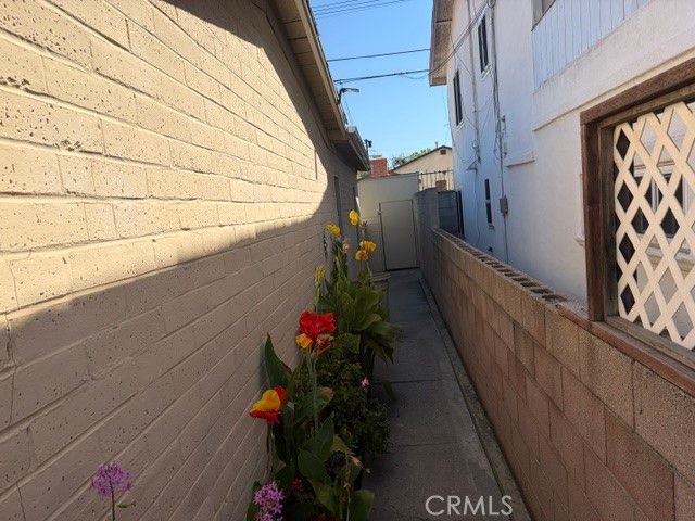 944 Kenwood, Inglewood, CA 90301