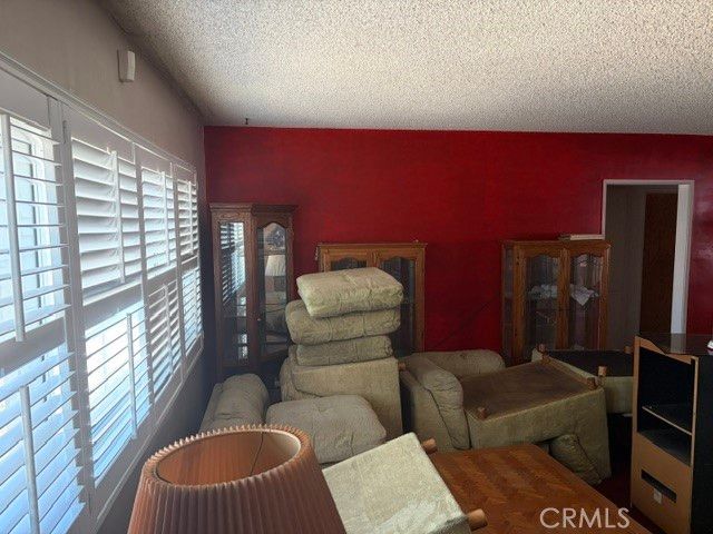 944 Kenwood, Inglewood, CA 90301
