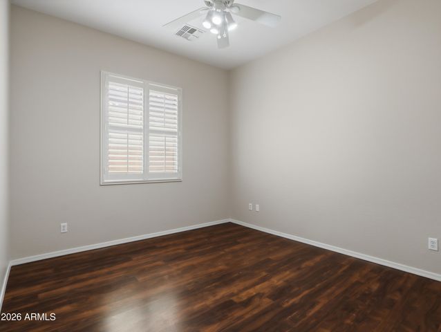 2406 W DESPERADO Way, Phoenix, AZ 85085