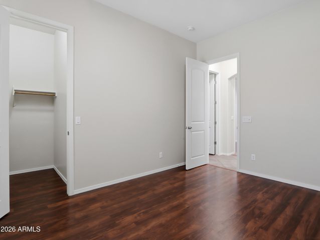 2406 W DESPERADO Way, Phoenix, AZ 85085
