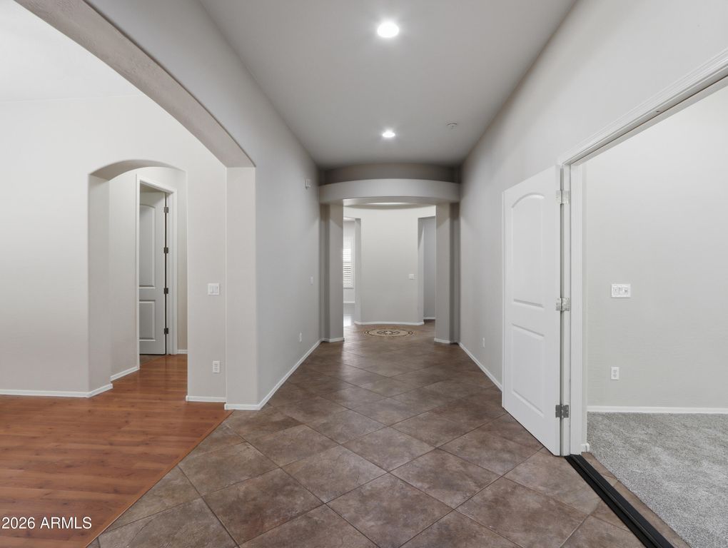 2406 W DESPERADO Way, Phoenix, AZ 85085 — photo 5