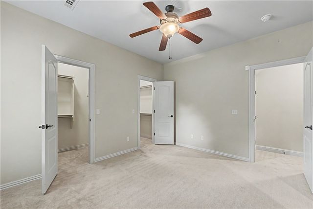 327 N Sandstone Place, Fayetteville, AR 72701