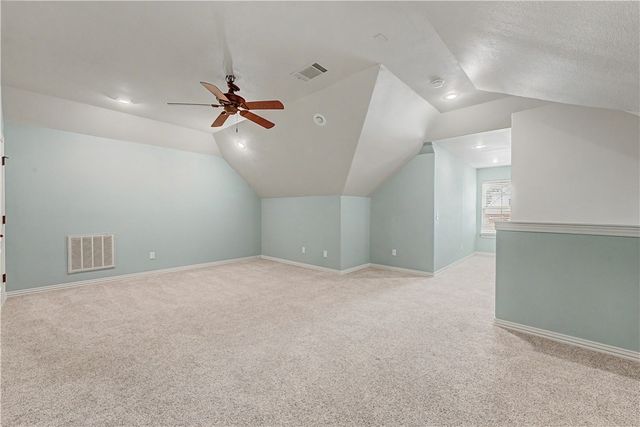 327 N Sandstone Place, Fayetteville, AR 72701