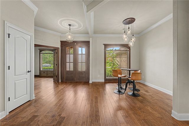 327 N Sandstone Place, Fayetteville, AR 72701