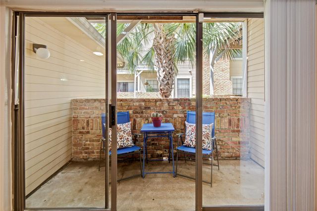 2300 Old Spanish Trail 1110, Houston, TX 77054