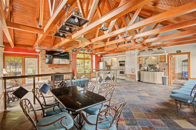 2300 Old Spanish Trail 1110, Houston, TX 77054