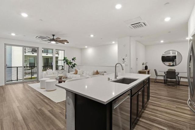 6816 Vector Court, San Jose, CA 95119