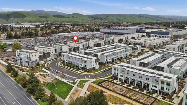 6816 Vector Court, San Jose, CA 95119