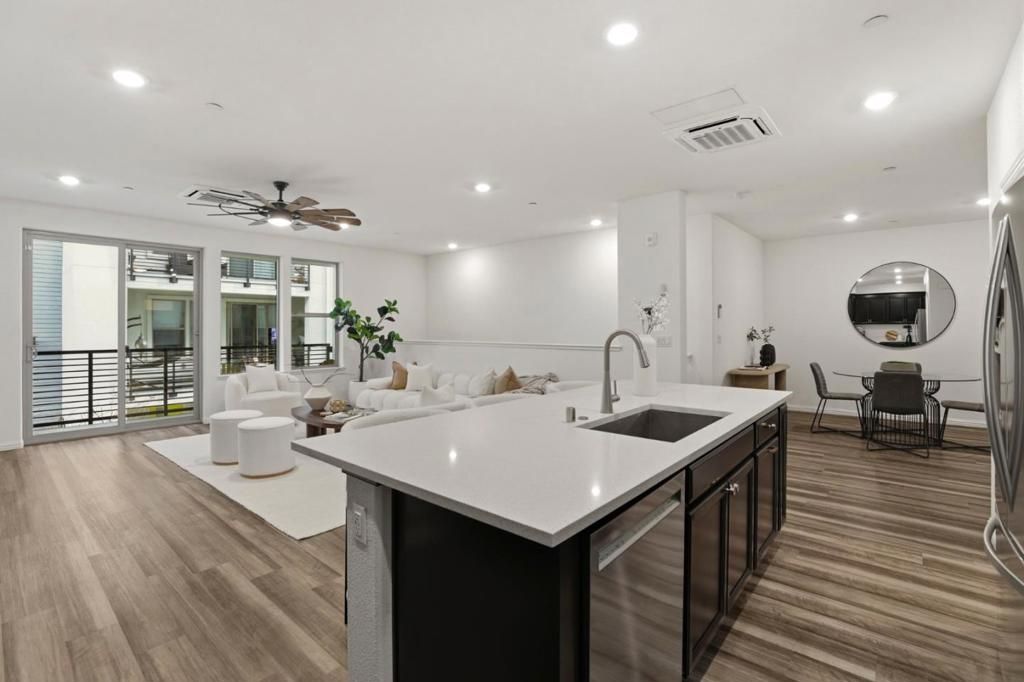 Image 12 of property listing at 6816 Vector Court, San Jose, CA 95119