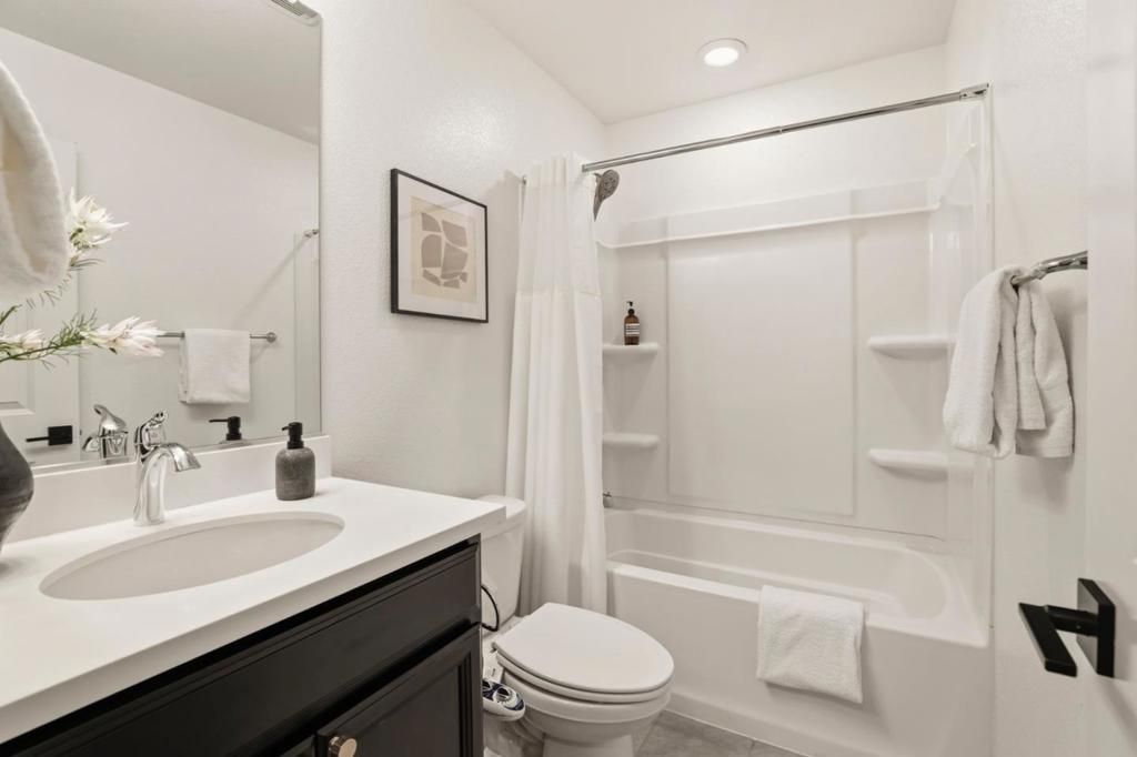 Image 19 of property listing at 6816 Vector Court, San Jose, CA 95119