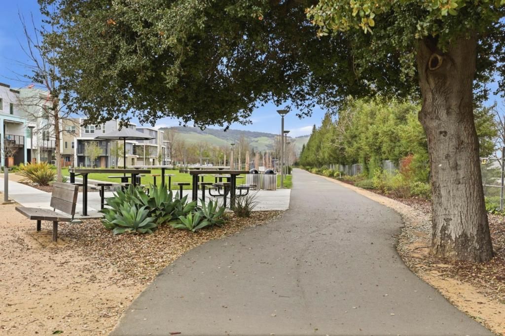 Image 35 of property listing at 6816 Vector Court, San Jose, CA 95119