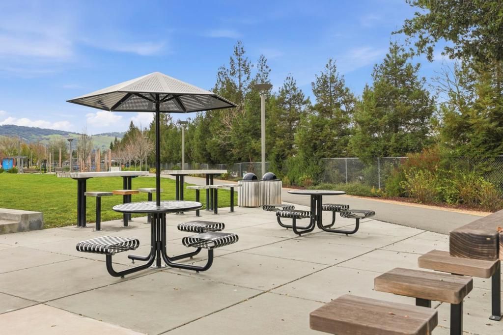 Image 36 of property listing at 6816 Vector Court, San Jose, CA 95119