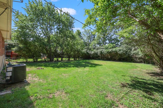1082 Trent Boulevard, Lexington, KY 40517