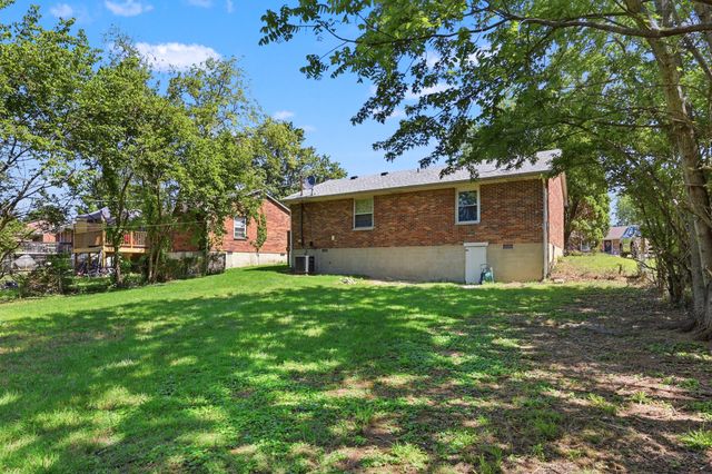1082 Trent Boulevard, Lexington, KY 40517