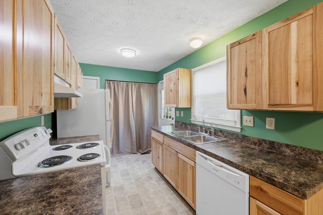1082 Trent Boulevard, Lexington, KY 40517