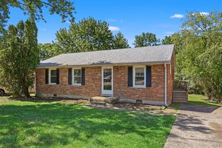 1082 Trent Boulevard, Lexington, KY 40517