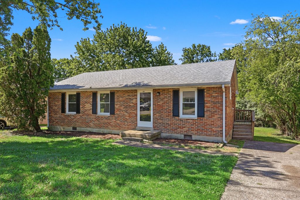 1082 Trent Boulevard, Lexington, KY 40517