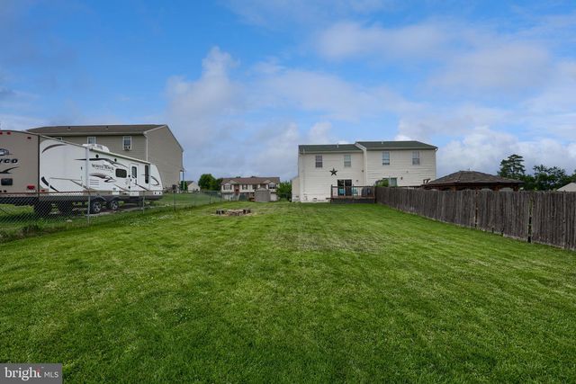 1902 WYATT CIR, Dover, PA 17315