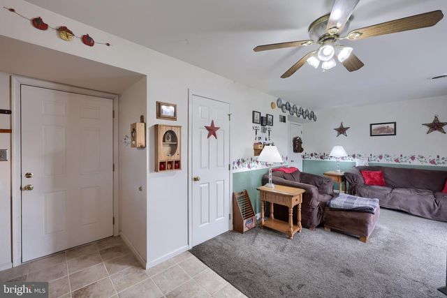 1902 WYATT CIR, Dover, PA 17315