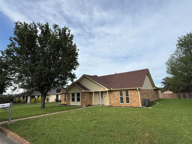 144 Hollie Circle, Sulphur Springs, TX 75482