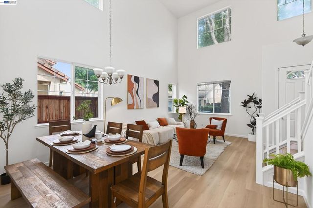 253 Balsam St, Pittsburg, CA 94565