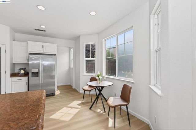 253 Balsam St, Pittsburg, CA 94565